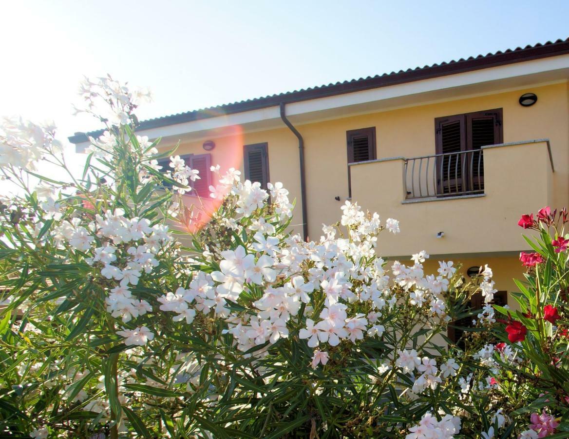 Sa Fiorida Appartamenti Valledoria  Exterior foto